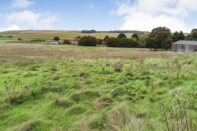 Land and buildings at Upper Lambourn, Berkshire, RG17 8RB (Known as Fognam Farm). 10