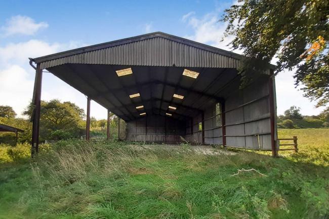 Land and buildings at Upper Lambourn, Berkshire, RG17 8RB (Known as Fognam Farm). 10