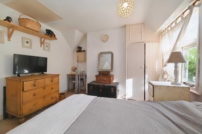 1 Bath Road Cottages, Bath Road, Hare Hatch, Reading, RG10 9SL 6