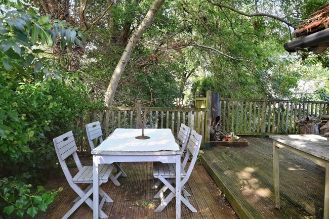 1 Bath Road Cottages, Bath Road, Hare Hatch, Reading, RG10 9SL 6