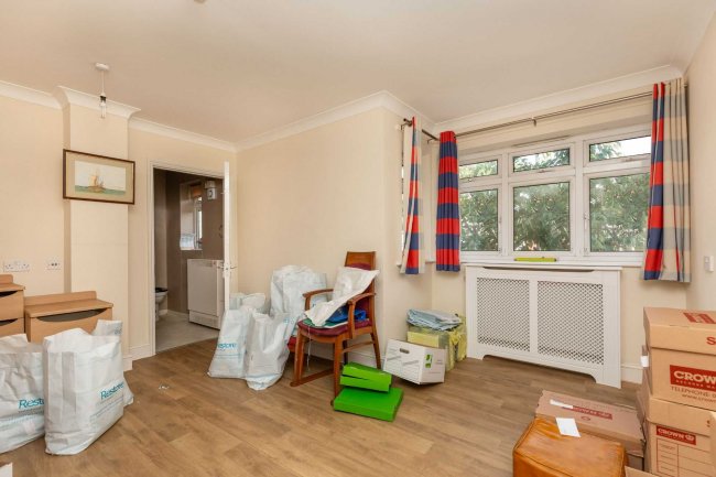Kenton House, 70 Draycott Avenue, Kenton HA3 0BU 5