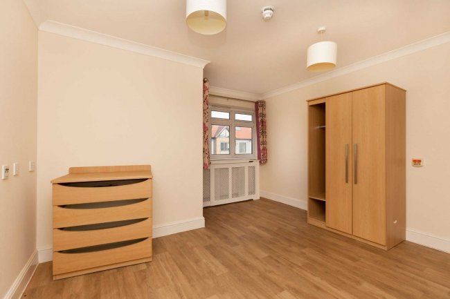 Kenton House, 70 Draycott Avenue, Kenton HA3 0BU 5