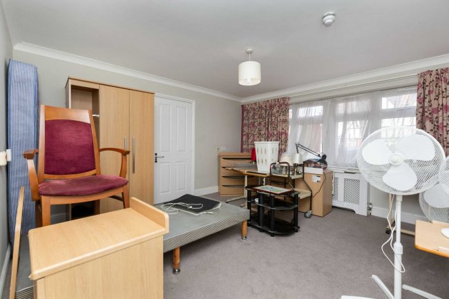 Kenton House, 70 Draycott Avenue, Kenton HA3 0BU 5