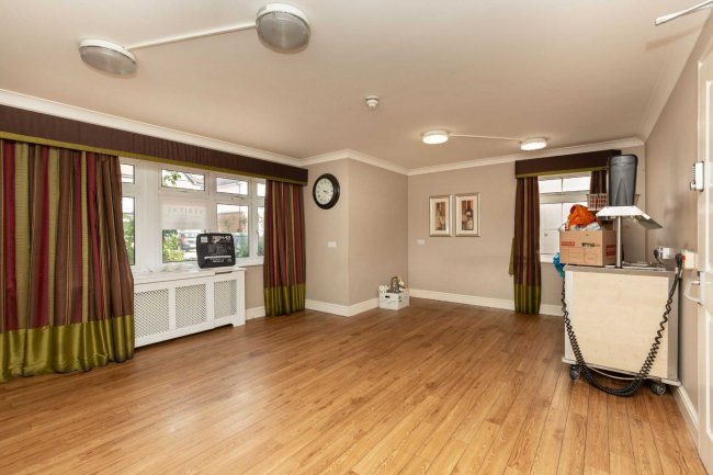 Kenton House, 70 Draycott Avenue, Kenton HA3 0BU 5