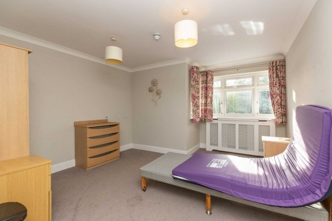 Kenton House, 70 Draycott Avenue, Kenton HA3 0BU 5