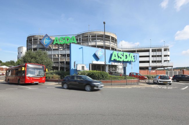 The Cornbow Shopping Centre, Halesowen, West Midlands, B63 4AB 8