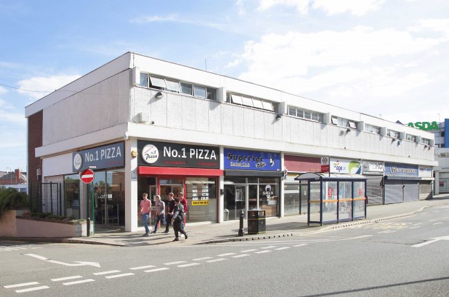 The Cornbow Shopping Centre, Halesowen, West Midlands, B63 4AB 8