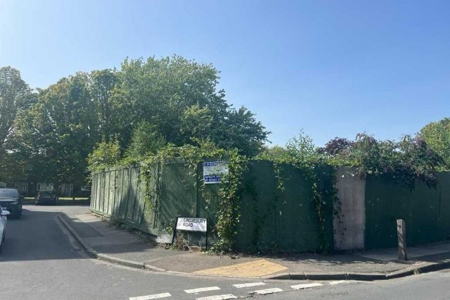 Land on the former site of the Grovebury Hall, Grovebury Road, Abbey Wood, London SE2 9YA 9