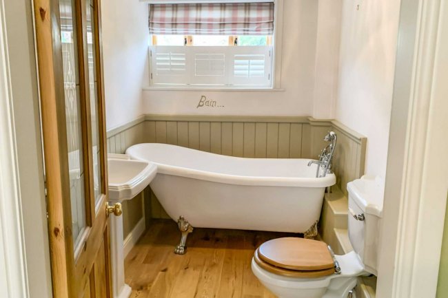 Southside Cottage, Dog Lane, Bewdley, DY12 2EH 2