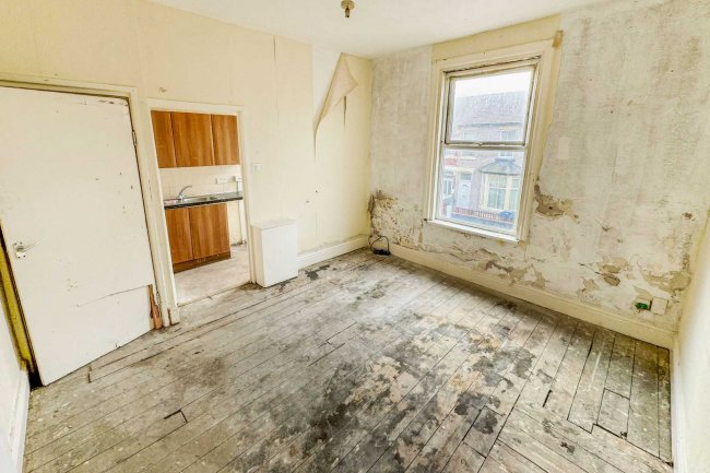 20 Bute Avenue, Blackpool, FY1 2HR 6