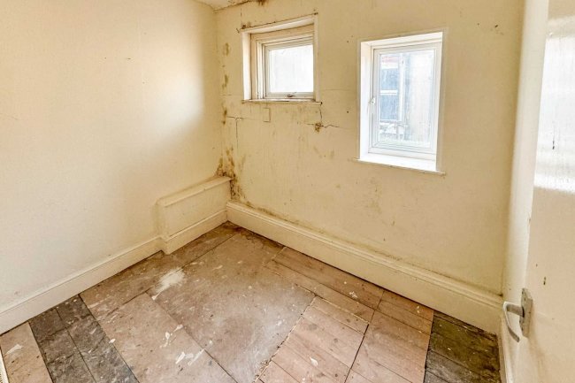 20 Bute Avenue, Blackpool, FY1 2HR 6