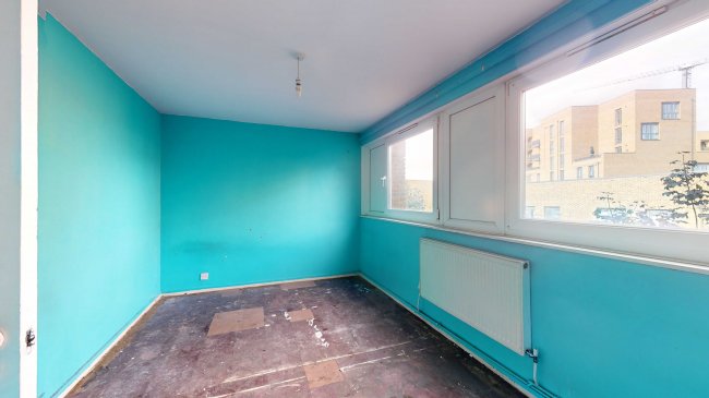 24 Couzens House, Weatherley Close, Bow, E3 4BG 10