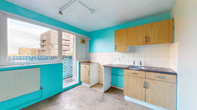 24 Couzens House, Weatherley Close, Bow, E3 4BG 10