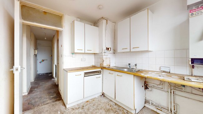 28 Colebrook House, Ellesmere Street, Poplar, E14 6LB 7