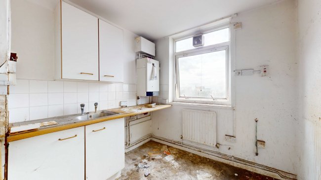 28 Colebrook House, Ellesmere Street, Poplar, E14 6LB 7