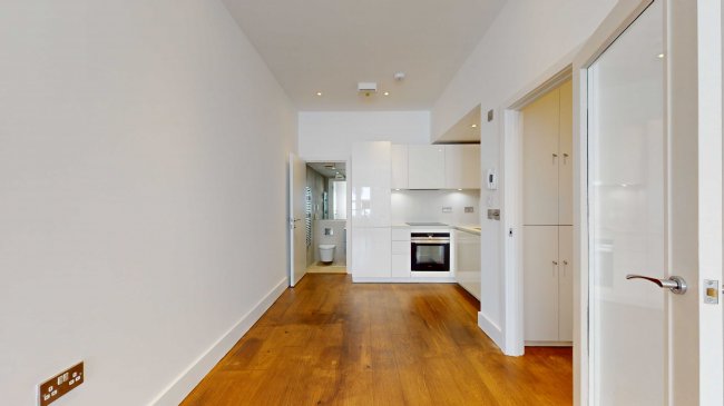 262 The Broadway, Wimbledon, London, SW19 1SB 1