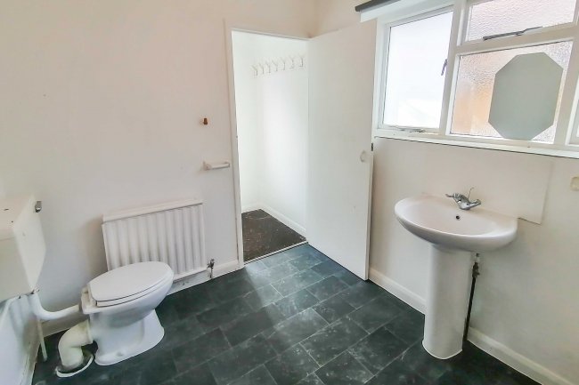 Coombe House, Langley Hill, Kings Langley,
WD4 9HG
 10