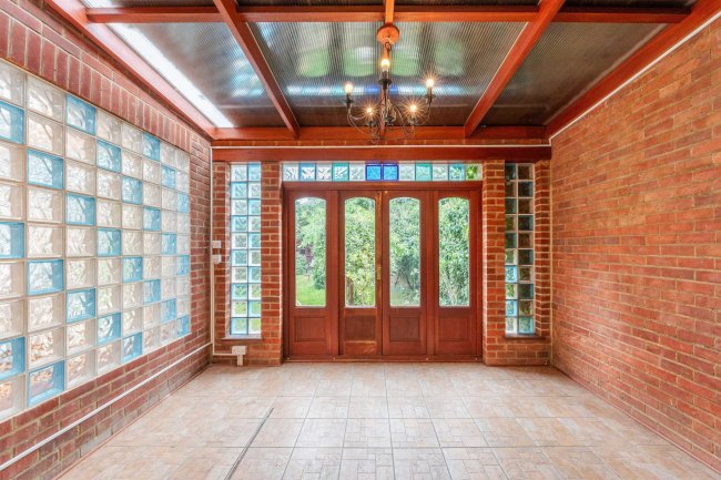 3 Sneyd Road, Cricklewood, London, NW2 6AL 7