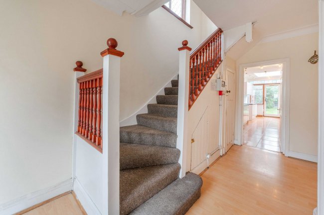 3 Sneyd Road, Cricklewood, London, NW2 6AL 7