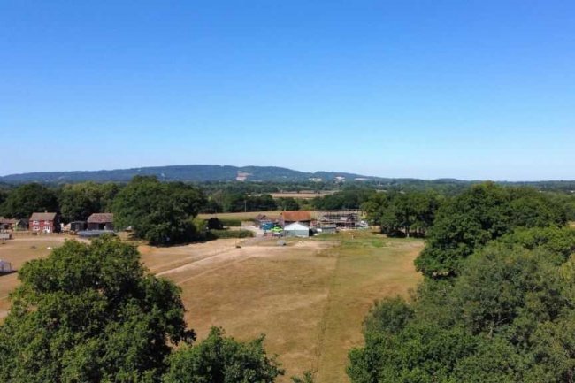 Boswells Farmhouse, Ruckmans Lane, Okewood Hill, Dorking, Surrey, RH5 5NE 8