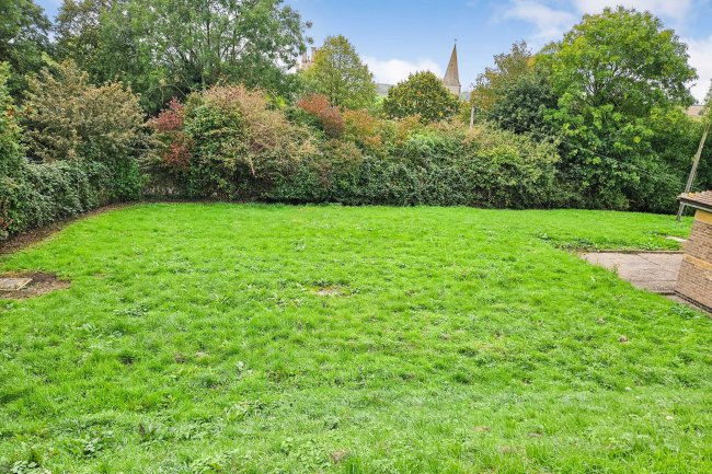 Bassingthorpe Water Reservoir, Bassingthorpe, Grantham NG33 4EB 1