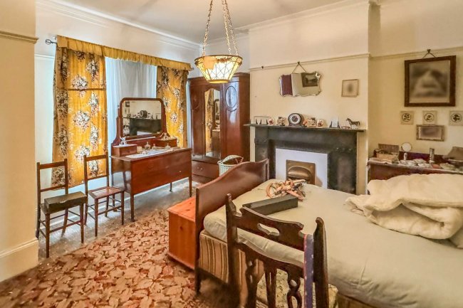 28 Bowerdean Street, Fulham, London SW6 3TW 5