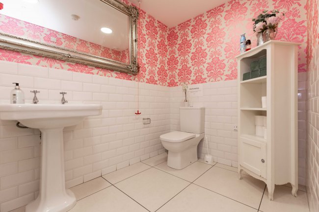 150 Fleet Road, Fleet, GU51 4BW 3