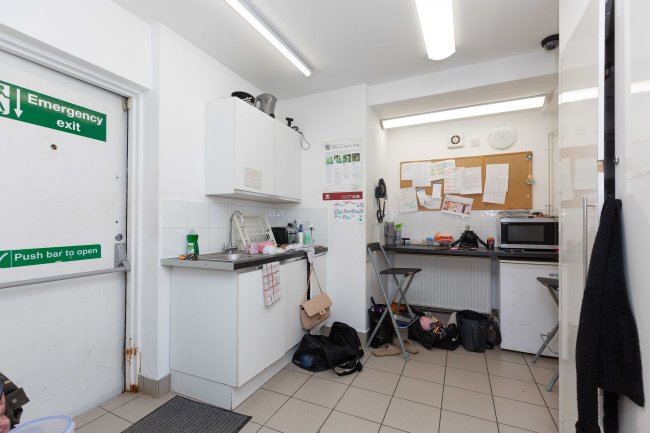 150 Fleet Road, Fleet, GU51 4BW 3