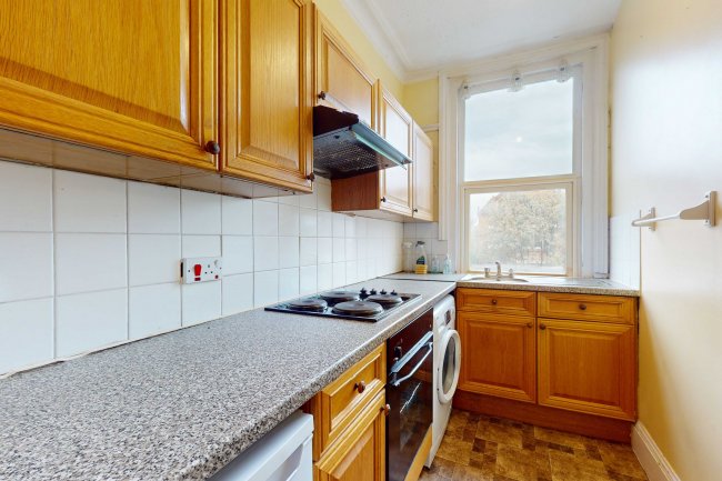Flat 2, 84 Lewin Road, Streatham, London, SW16 6JU 1