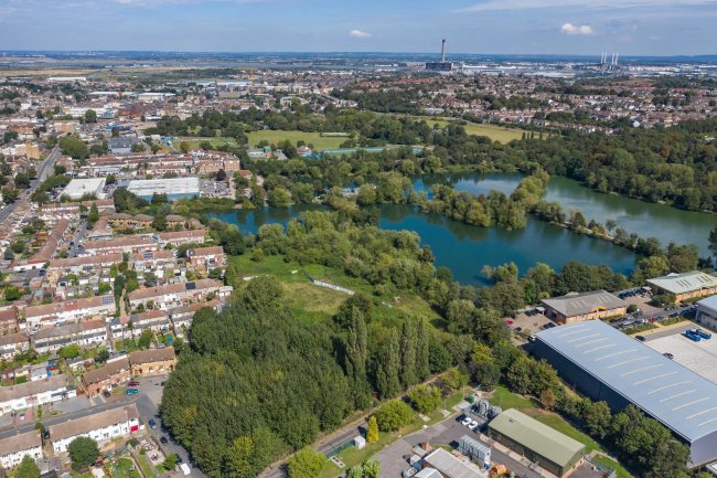 Land to the North of Powder Mill Lane, Dartford, Kent, DA1 1NW 8