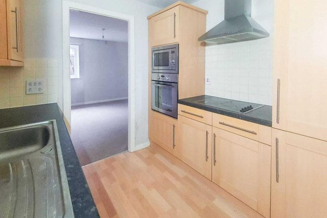 2 Laburnum House Coatham Road, Redcar, Cleveland, TS10 1TA 7