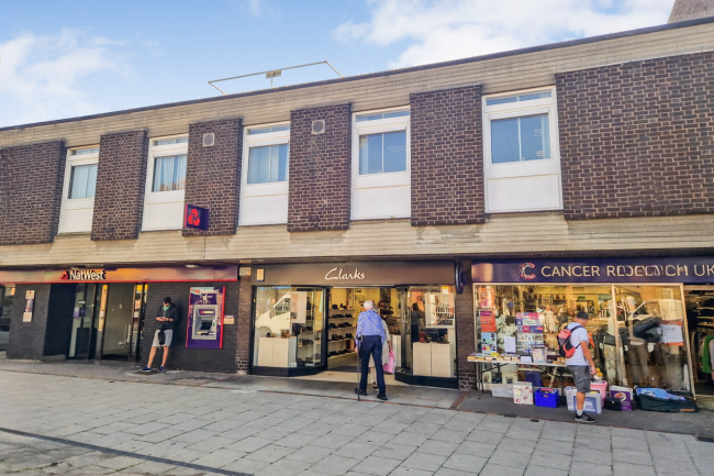43-47 High Street, Rayleigh, Essex, SS6 7EW 6