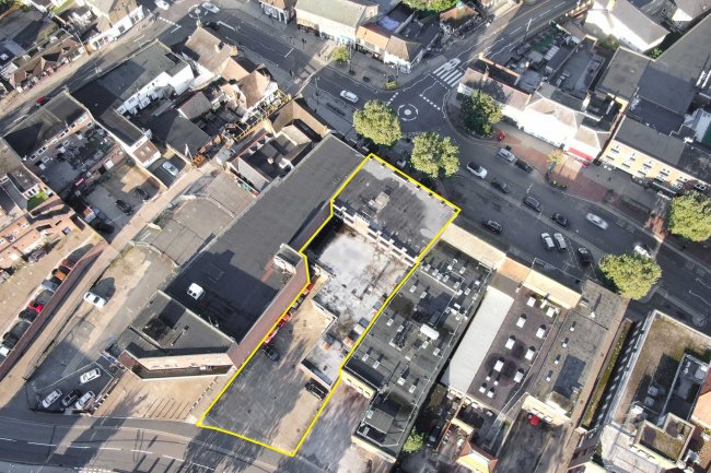 81-87 High Street, Rayleigh, Essex, SS6 7EJ 1