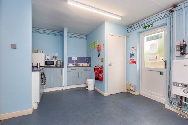 280 Goring Road, Goring, BN12 4PE 2