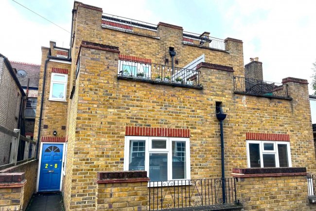 1 - 8 Admiral Mews and 82/84 Merton High Street, London, SW19 3