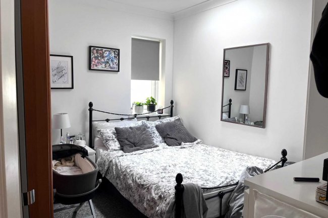 1 - 8 Admiral Mews and 82/84 Merton High Street, London, SW19 3