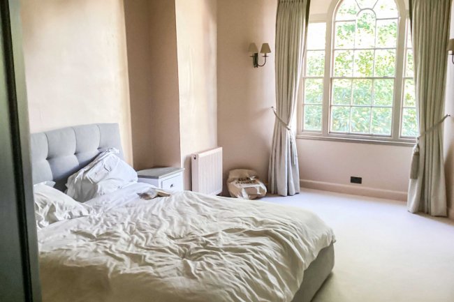 74 High Street, Lymington, SO41 9AL 3