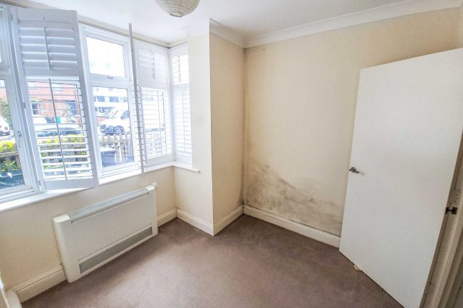 3 Durham Road, Raynes Park, London SW20 0QH 8