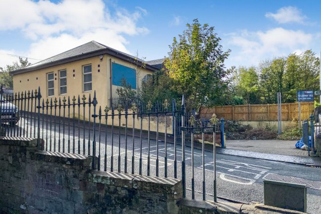 1 Inverkip Road, Greenock, PA16 9AA 8