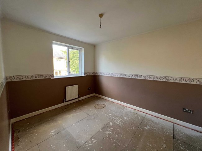 7 Victoria Road, Leytonstone, E11 4JS 8