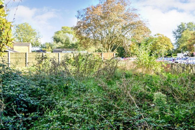 Land adjoining 1 Yard Mead, Egham, TW20 0AB 3