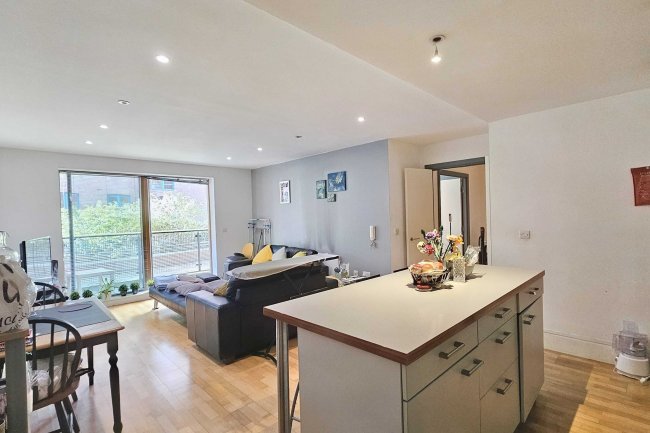 Flat 2, The Foundry, 2a Lower Chatham Street, Macintosh Village, M1 5TF 6