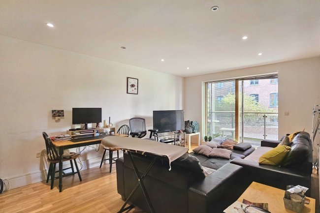 Flat 2, The Foundry, 2a Lower Chatham Street, Macintosh Village, M1 5TF 6