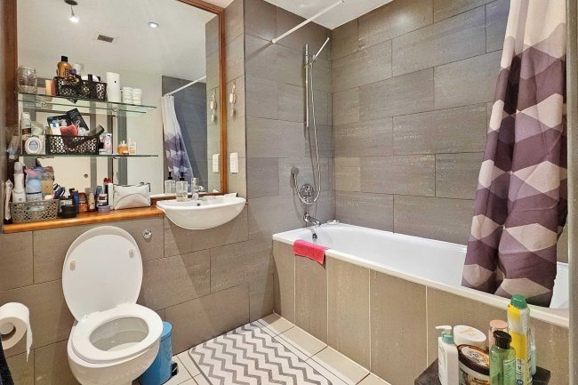 Flat 2, The Foundry, 2a Lower Chatham Street, Macintosh Village, M1 5TF 6