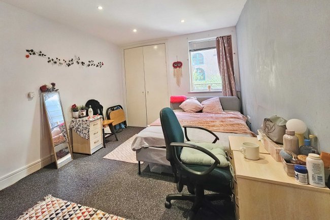 Flat 2, The Foundry, 2a Lower Chatham Street, Macintosh Village, M1 5TF 6