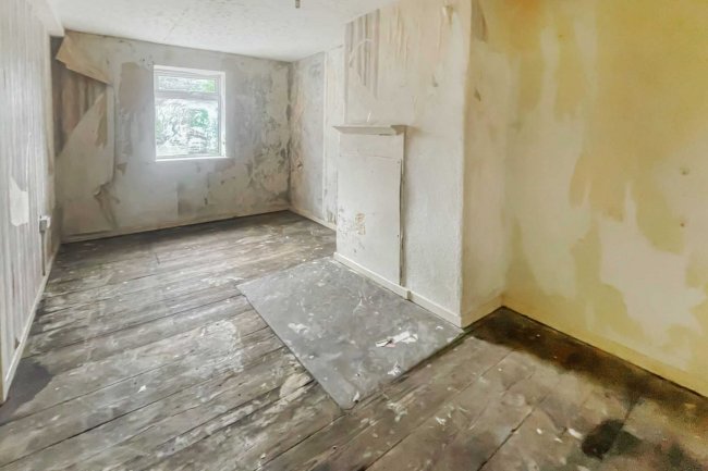 1 Farside Green, Bradford, West Yorkshire, BD5 9DF 8