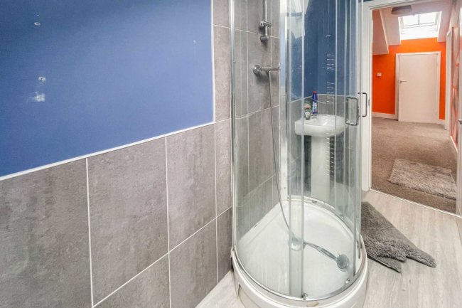 Flat 59 Courier House, 9 King Cross Street, Halifax, HX1 2DG 8