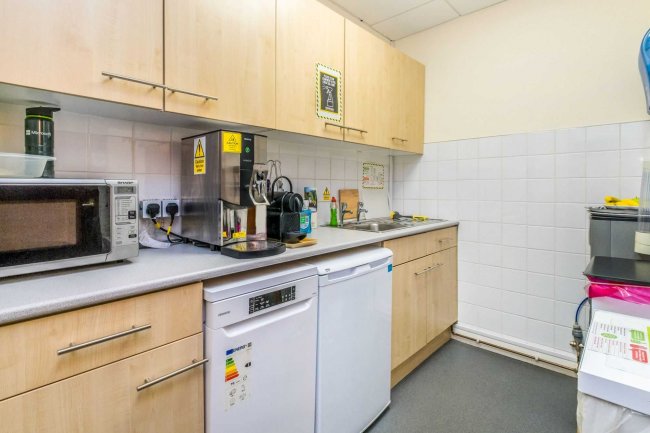 318 Kings Road, Reading, RG1 4JG 1