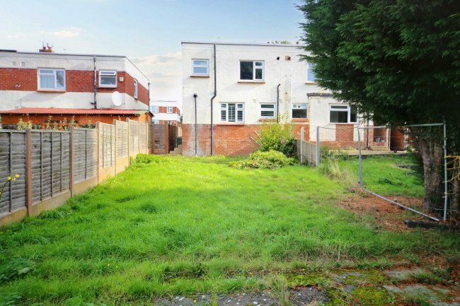 30 Woollam Road, Wellington, TF1 2LW 9