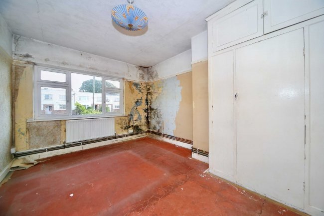 30 Woollam Road, Wellington, TF1 2LW 9